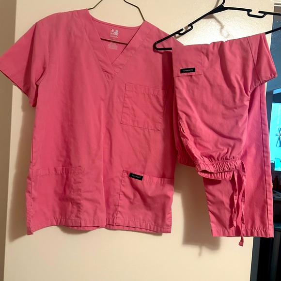 Pink Women's Scrub Set - Picture 1 of 1
